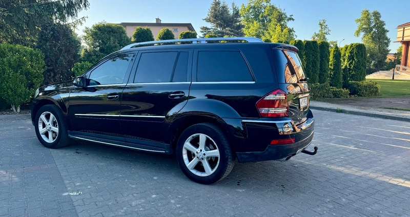 Mercedes-Benz GL cena 30900 przebieg: 392000, rok produkcji 2006 z Radom małe 211